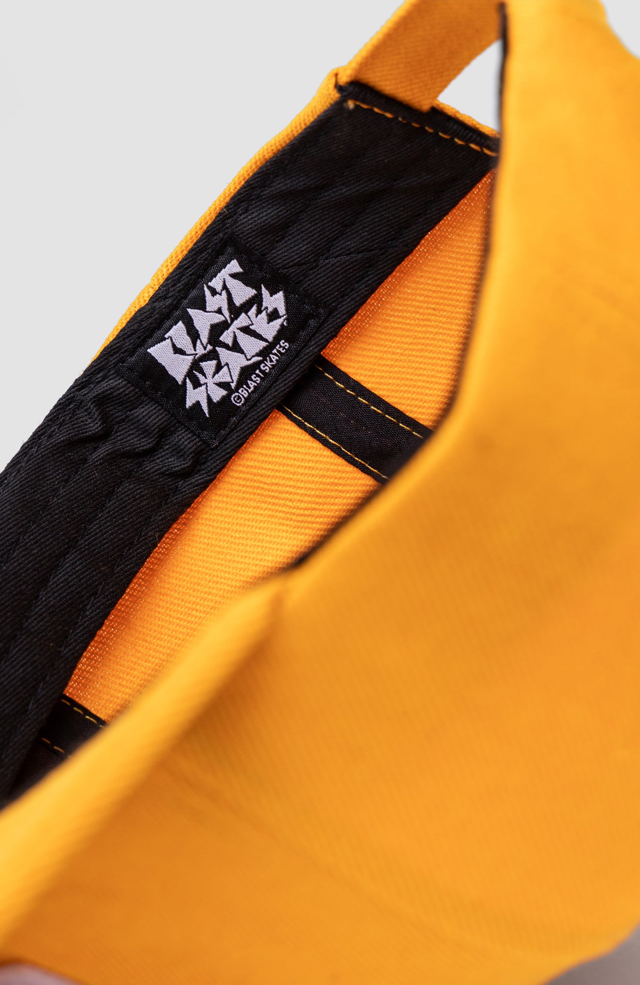 6 PANEL - FELT 'B' CAP - Black