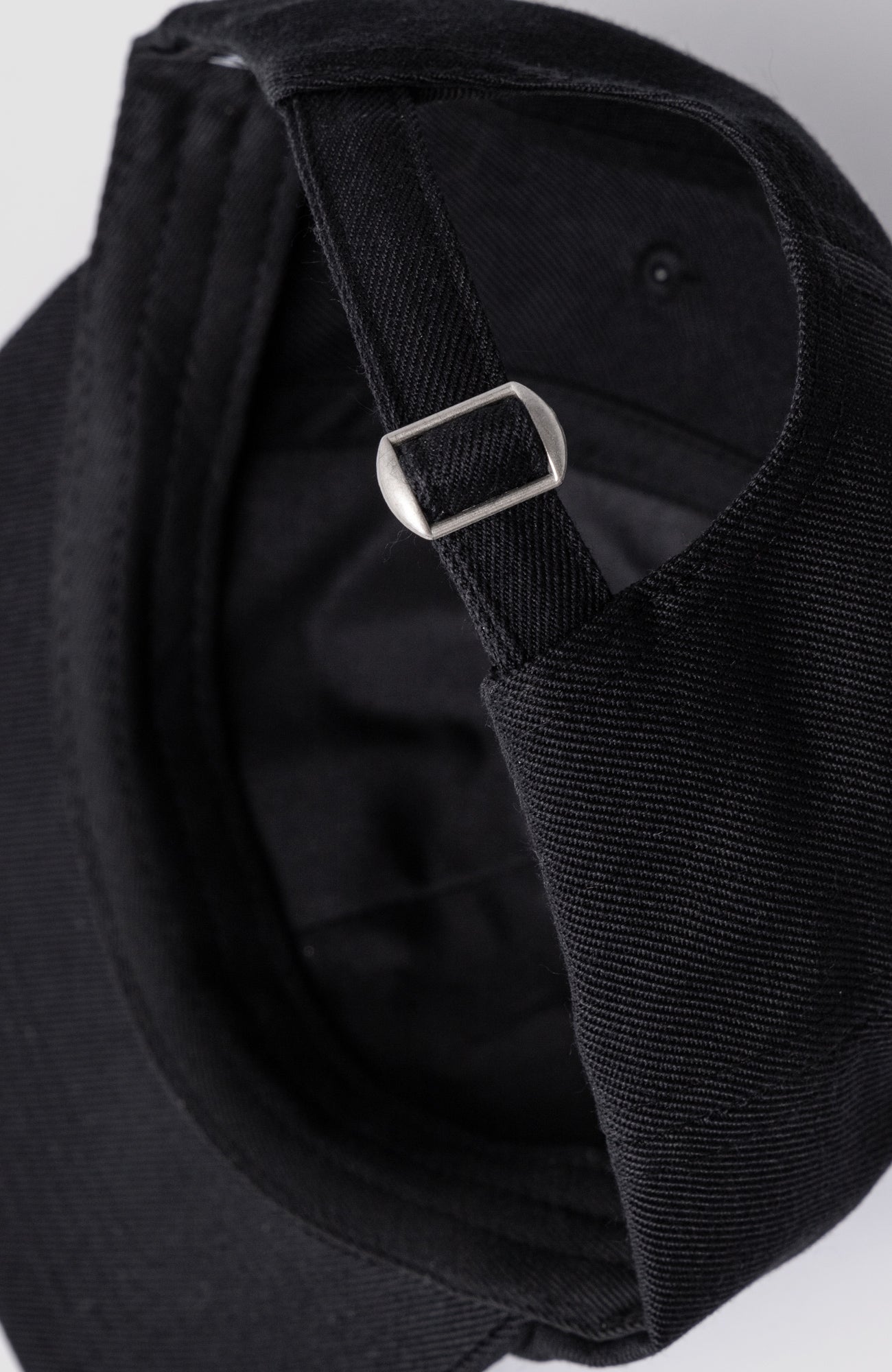6 PANEL - FELT 'B' CAP- Black