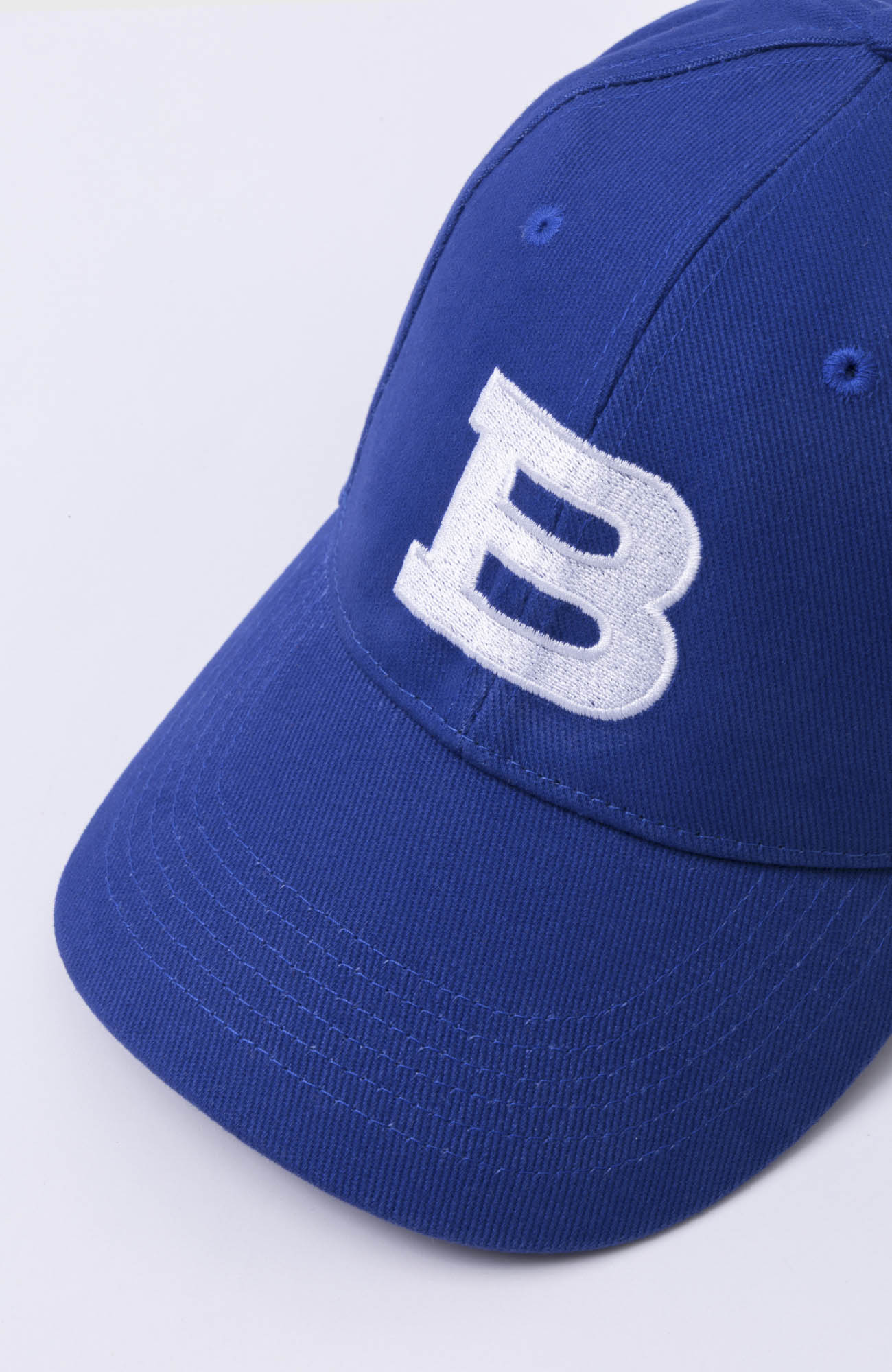CLASSIC 6 PANEL - EMBROIDERED 'B' CAP - Blue