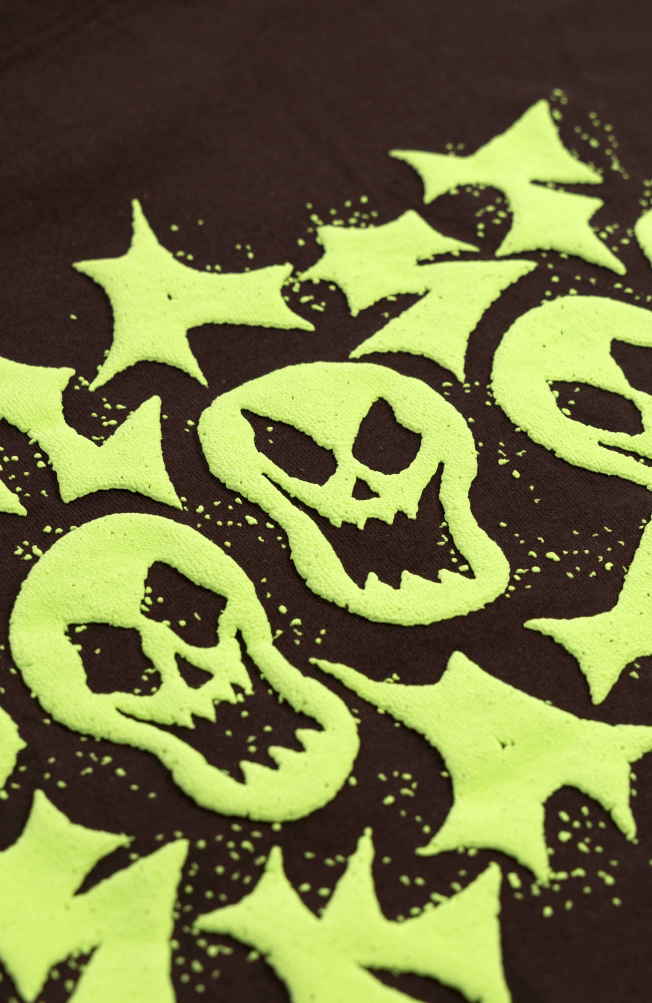 SCREAMING SKULLS T-SHIRT