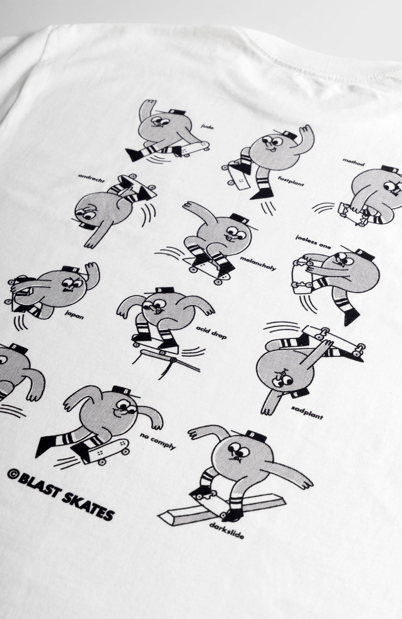 MASCOT STUNTS LOGO T-SHIRT - WHITE