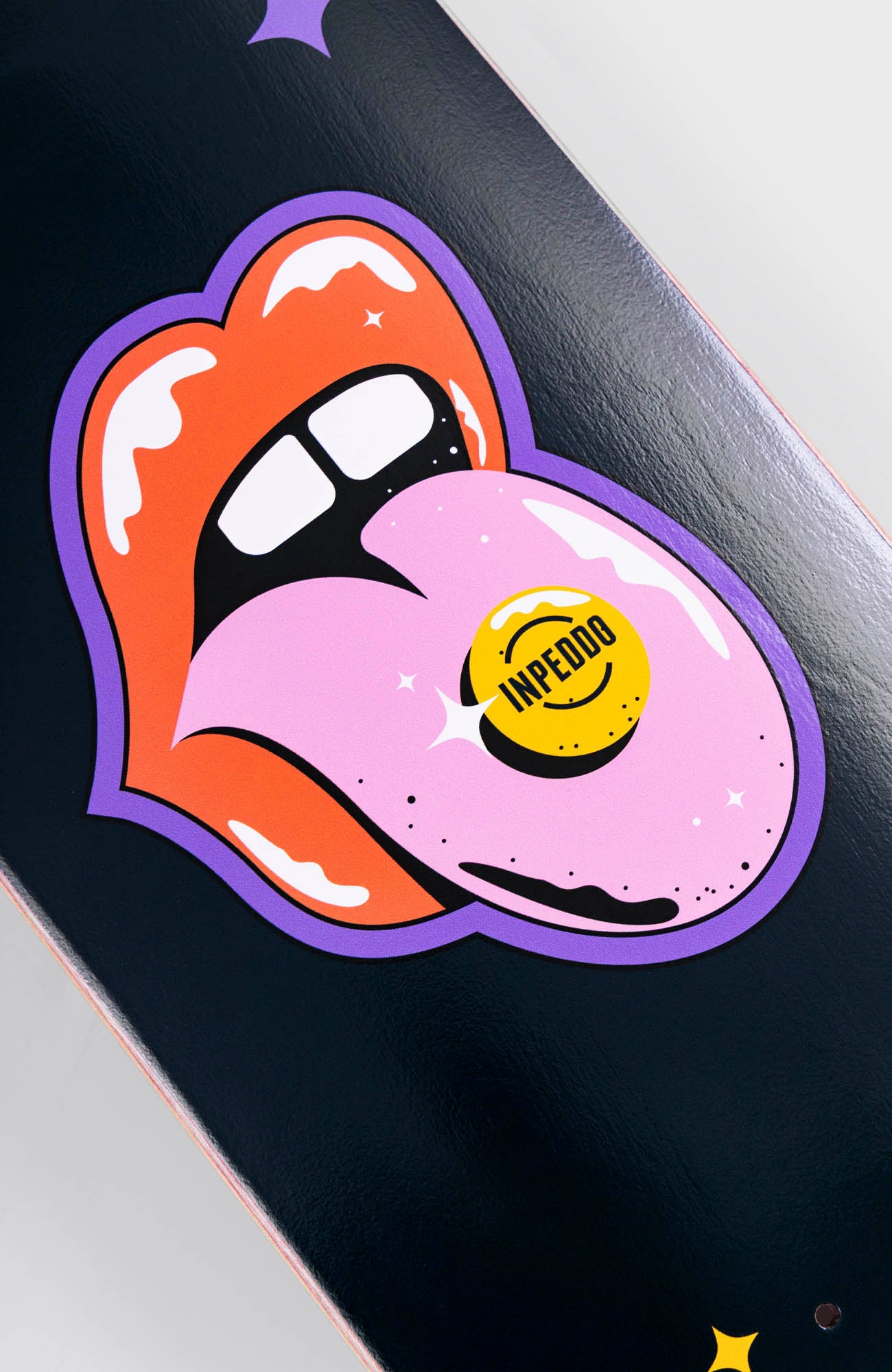 TOUNGE, deep concave