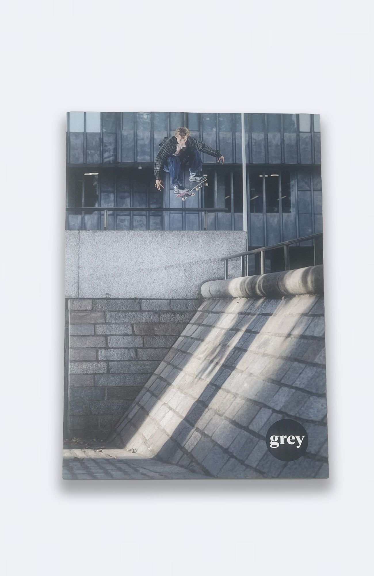 Grey Magazine #27
