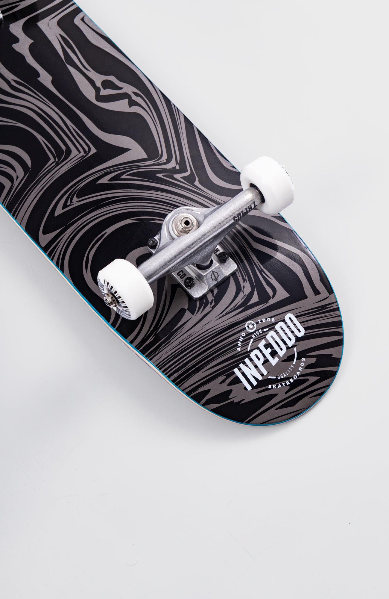 Blurred - Short & Wide Complete