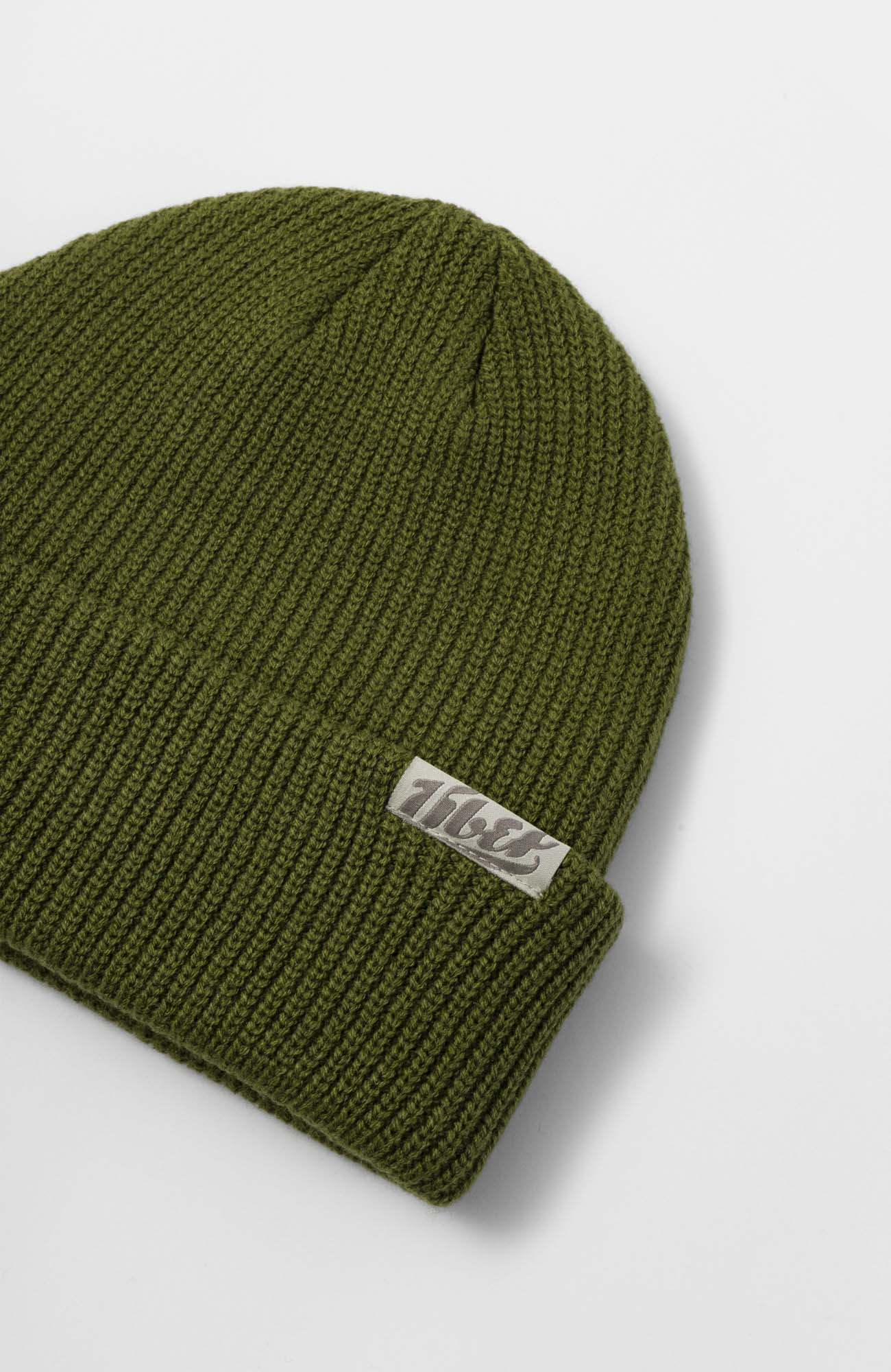 Classic Beanie (13 Colors)